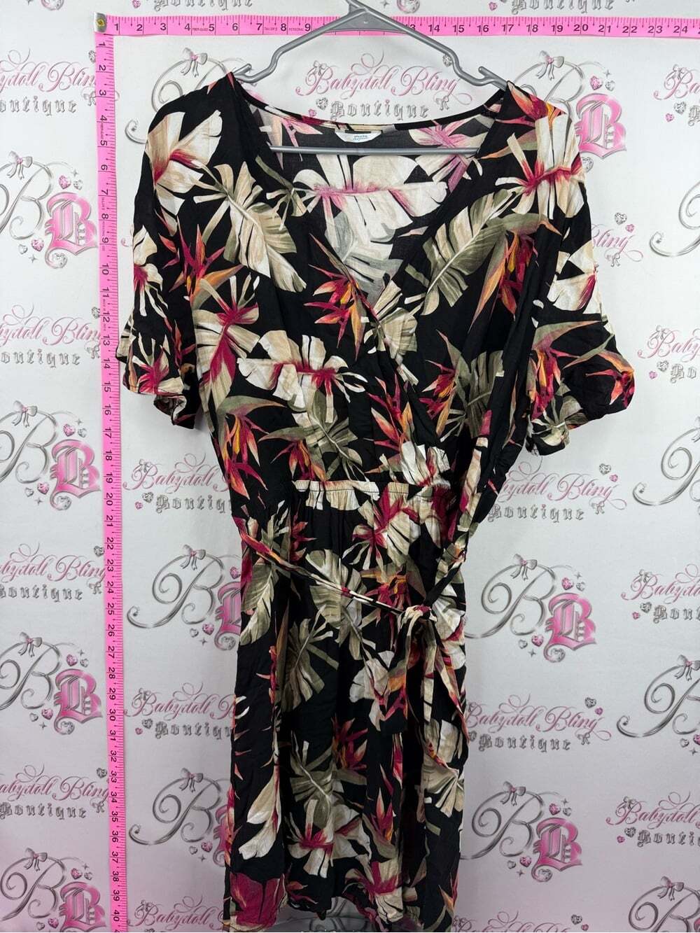 La Vie En Rose dress tiki style Black Tropical Floral Wrap Dress
